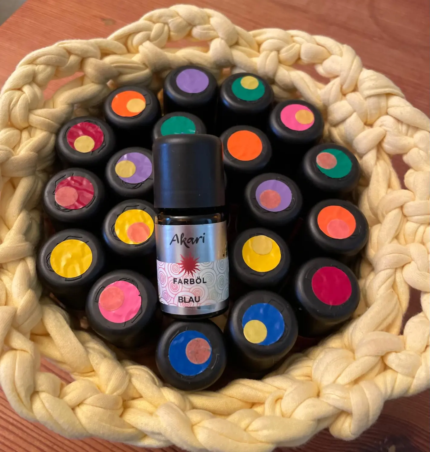 AkARI Produkte von Ganzheitliche Hautpflege